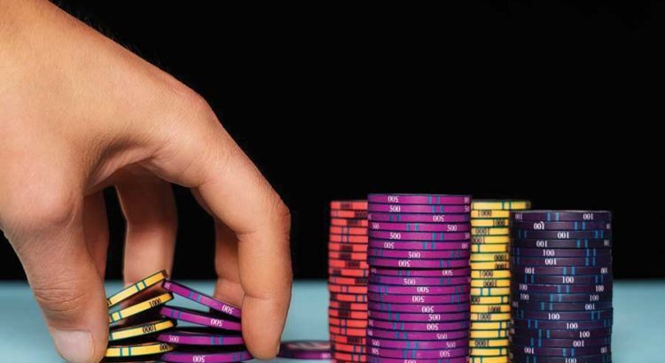 3 estratégias para jogar um flush draw no flop e turn.