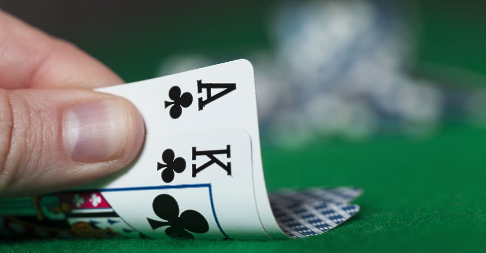 Zamp: o negócio de R$ 3,3 bi e o jogo de pôquer entre Mubadala e